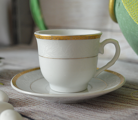 Porcelain and Ceramic Favors