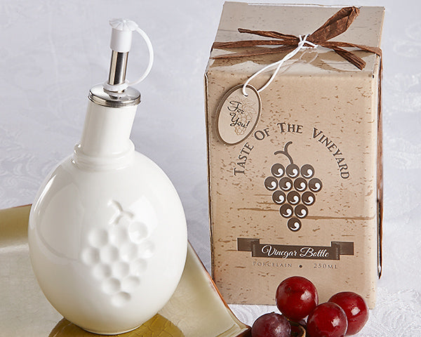 a93026-taste-of-the-vineyard-vinegar-bottle-in-gift-box_-l.jpg