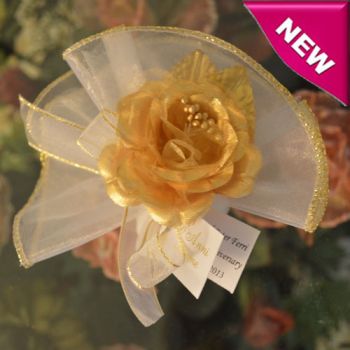 Italian 50th Wedding Anniversary Jordan Almonds favors with gold flower