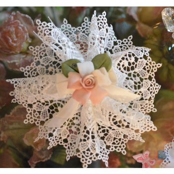 Italian Doily Favor Bomboniere with Capodimonte Rose