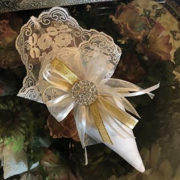 AF622 Italian lace cone with rhinestone centerpiece wedding, communion, bridal shower favors bomboniere