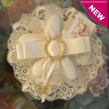 Italian Confetti Flower Wedding Favor Bomboniere
