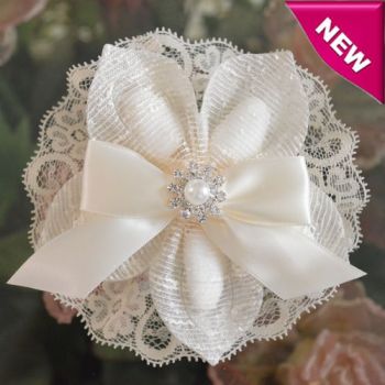 Italian Confetti flower with rhinestone charm