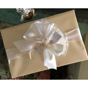 Tulle with Confetti (Favor Tag shown sold separately)