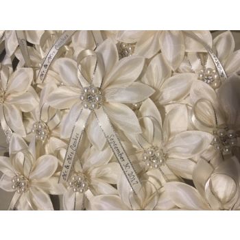 Italian Confetti Flower with pearl button Bomboniere