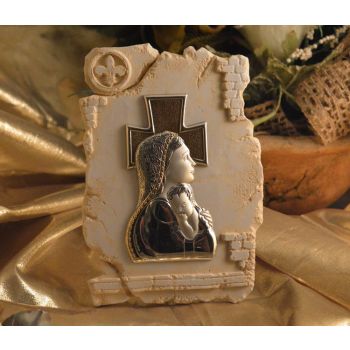 RL880 Mother and Child icon on a Marble dust texture stand